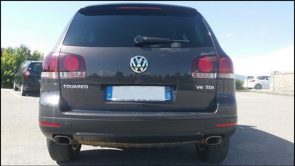 Volkswagen Touareg inspection rear view trunk