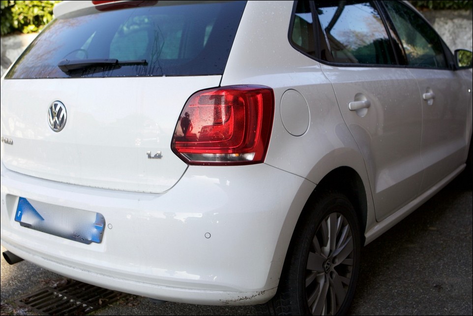 Volkswagen Polo back fender right side